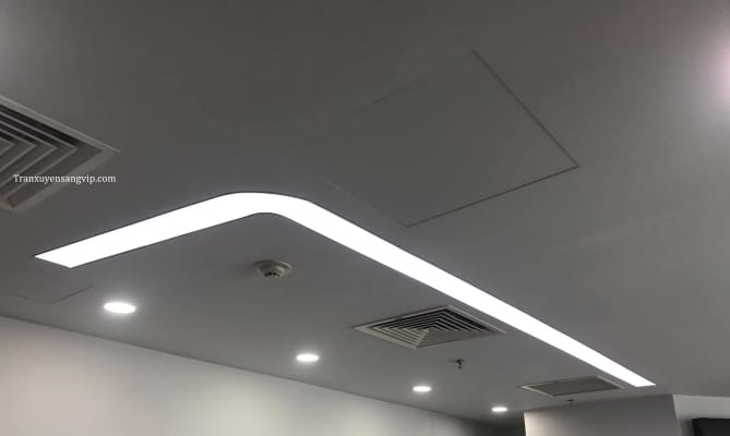 Thi Công Trần Xuyên Sáng Ở Đâu Đẹp