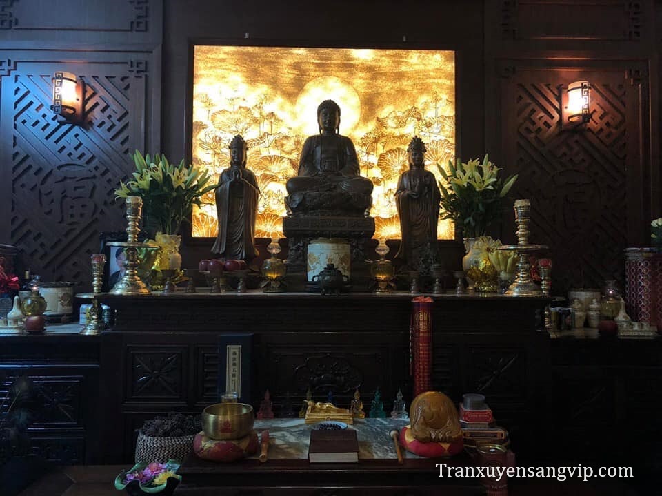 tran-xuyen-sang-cho-phong-tho-6 Trần Xuyên Sáng Cho Phòng Thờ