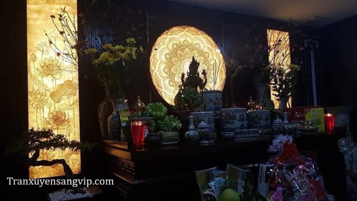 Trần Xuyên Sáng Cho Phòng Thờ