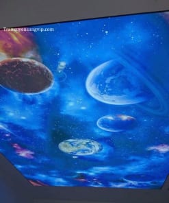 Trần Xuyên Sáng Cho Quán Bar