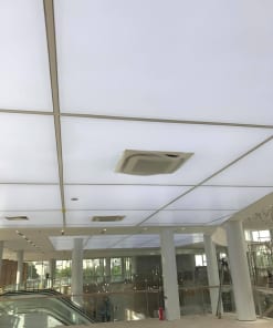 Trần Xuyên Sáng Trắng Trung Tâm Thương Mại